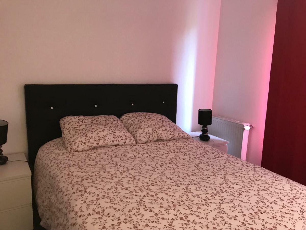 Chambre D'Hotes Proche De Disneyland Et Pas Loin De Paris Bussy-Saint-Georges Bagian luar foto